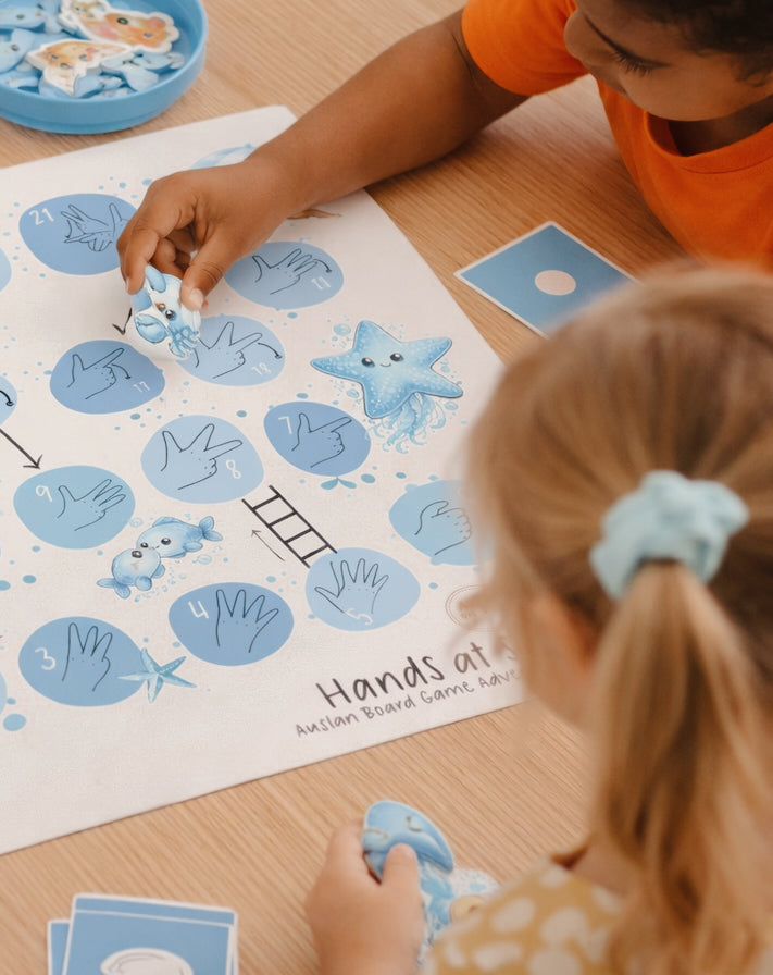 Hands at Sea - Auslan Board Game Adventure